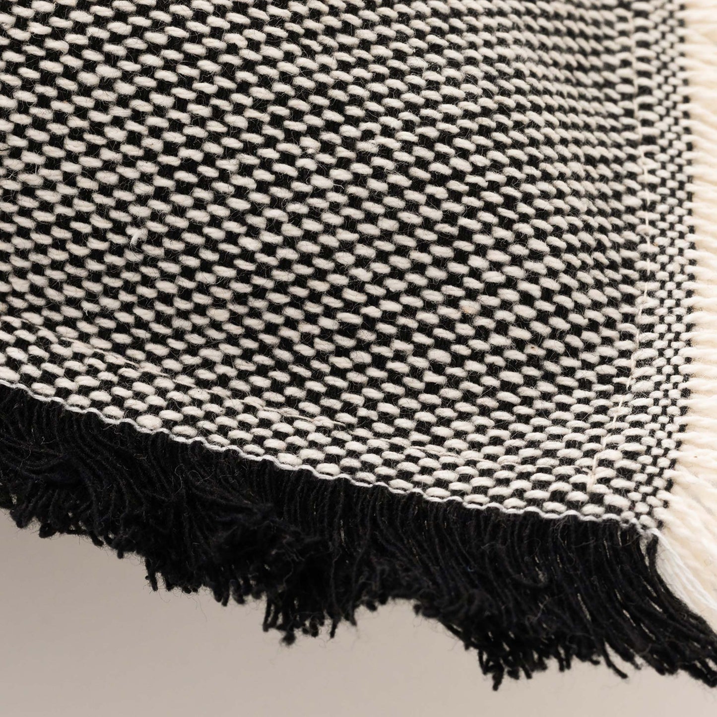 PACK 2 HOUSSES DE COUSSIN À FRANGES