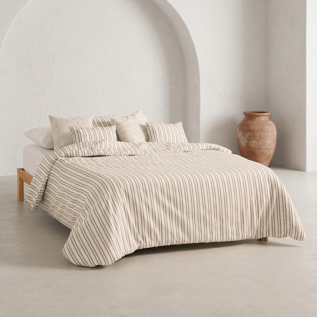Taupe