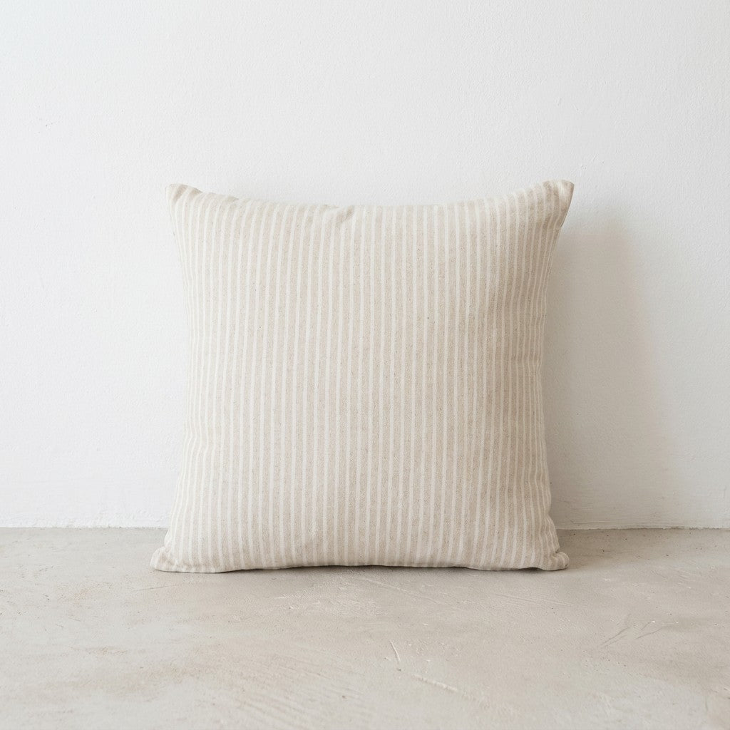 LOT DE 2 HOUSSES DE COUSSIN RAYÉES EN FIL TEINT