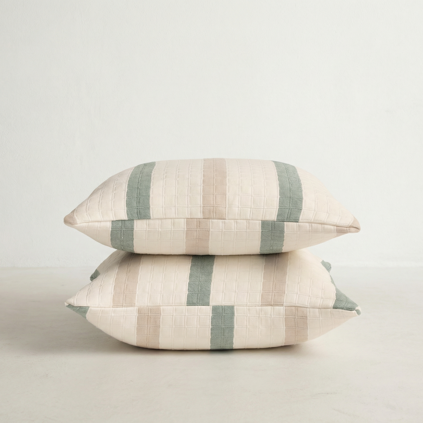 PACK DE 2 HOUSSES DE COUSSIN À RAYURES