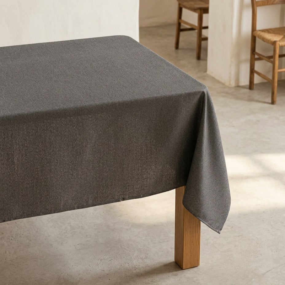 MANTEL LISO ANTIMANCHAS TEXTURIZADO