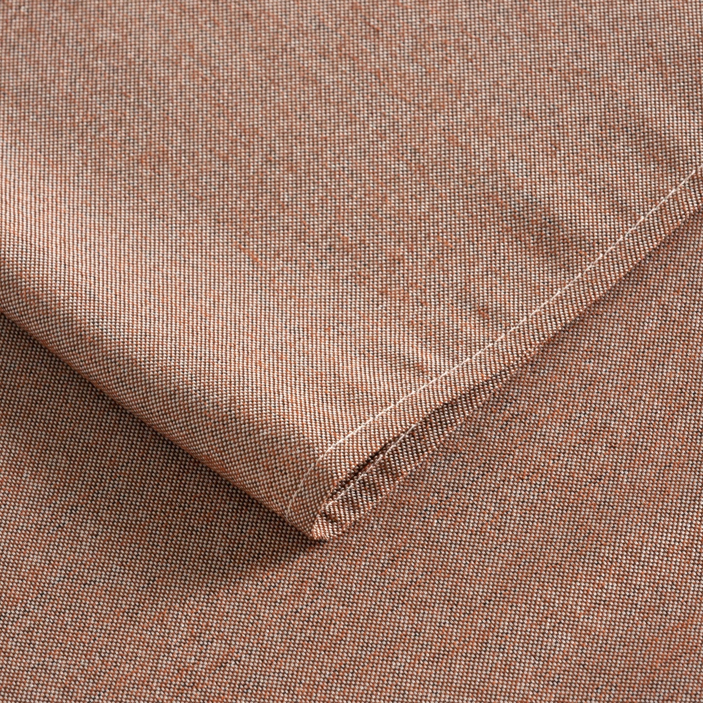 MANTEL LISO ANTIMANCHAS TEXTURIZADO