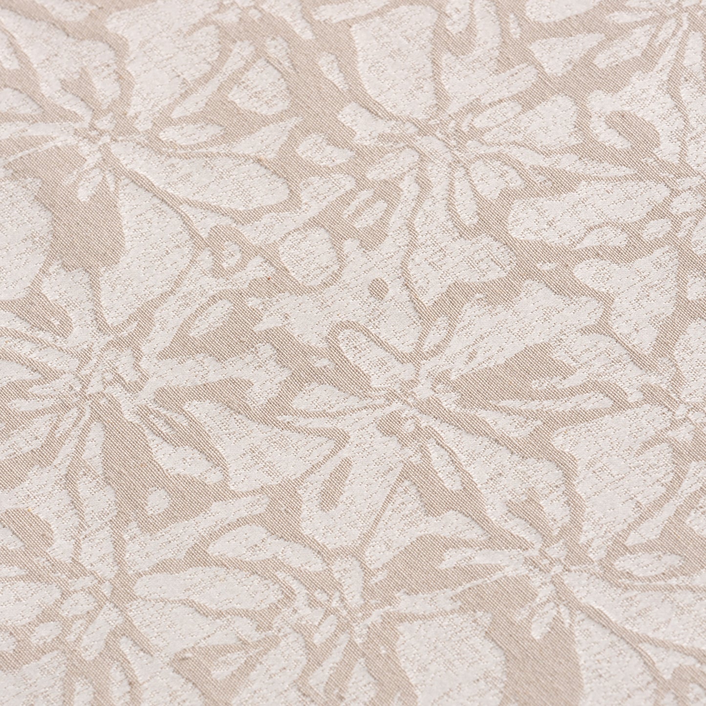 MANTEL ANTIMANCHAS FLORAL