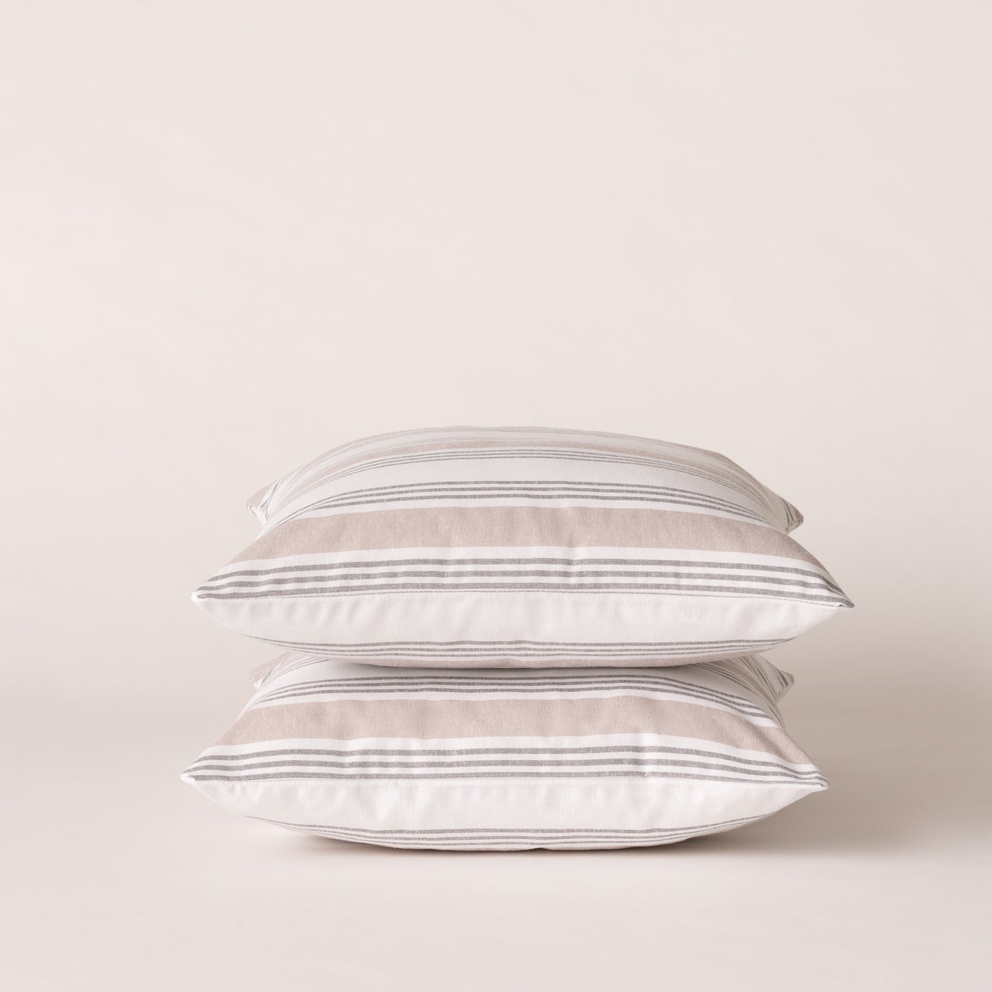 PACK DE 2 HOUSSES DE COUSSIN À RAYURES