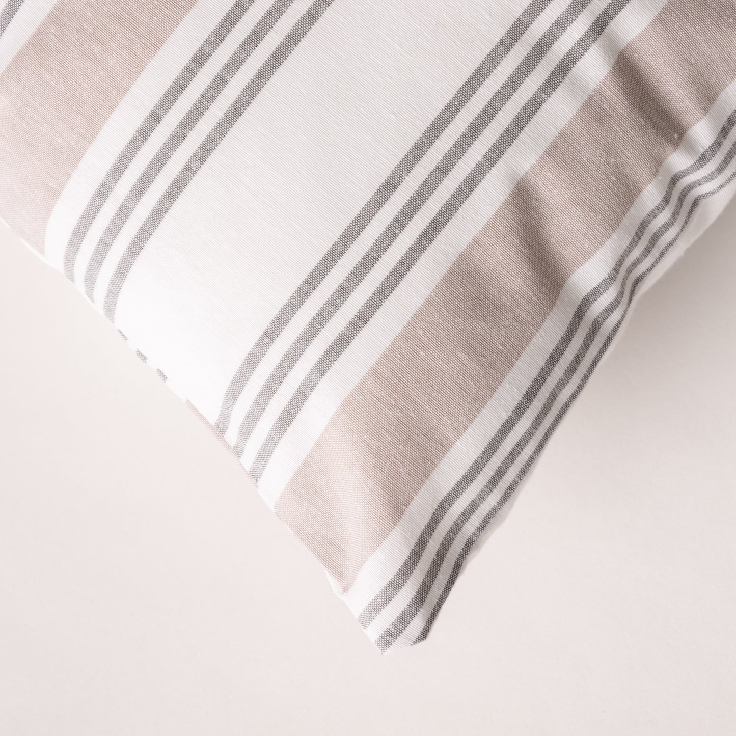 PACK DE 2 HOUSSES DE COUSSIN À RAYURES
