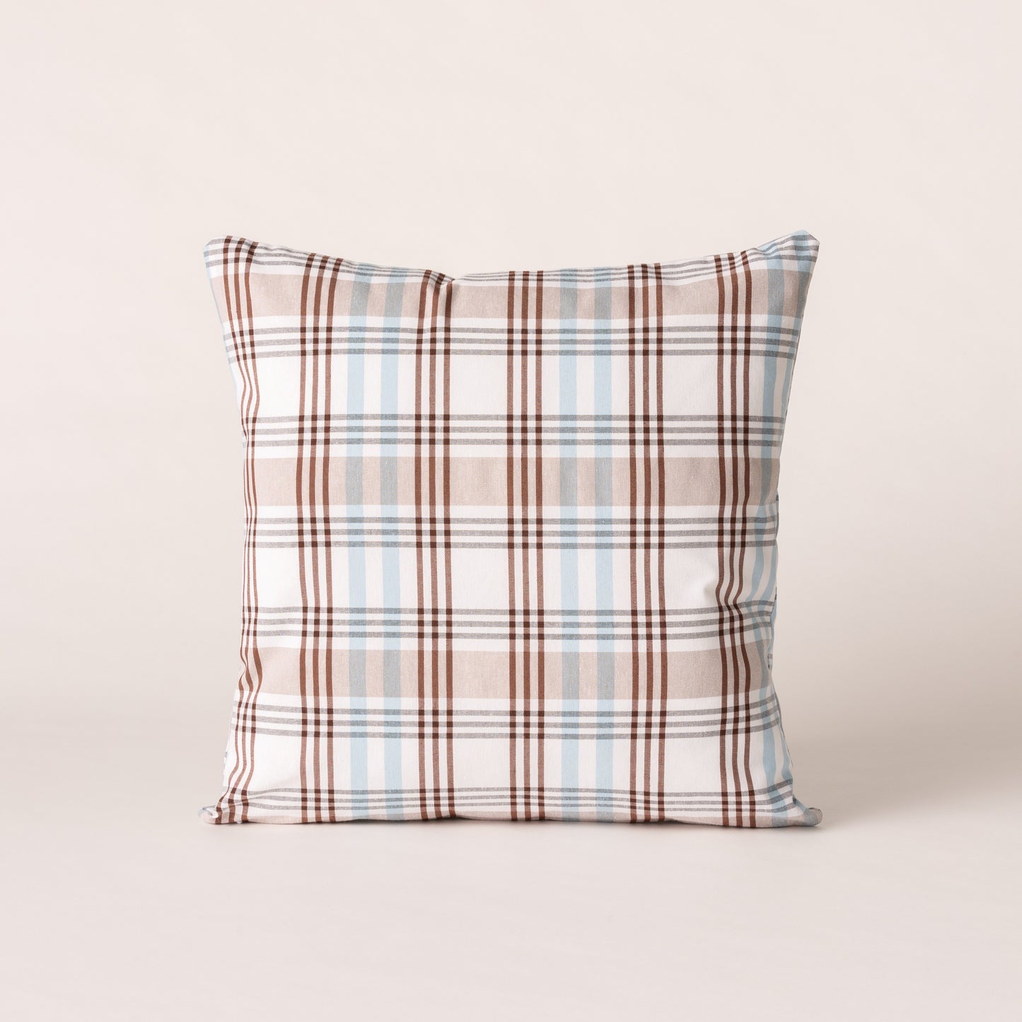 LOT DE 2 HOUSSES DE COUSSIN À CARREAUX