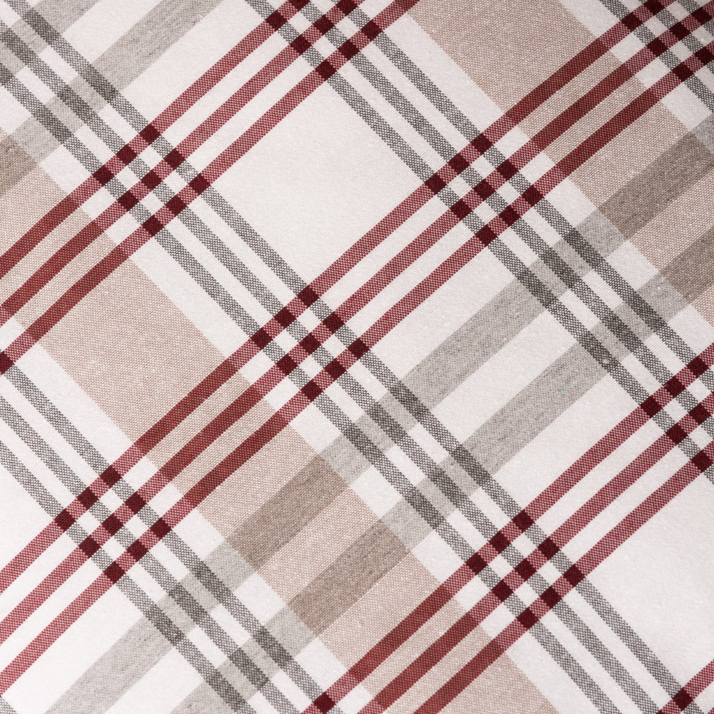 LOT DE 2 HOUSSES DE COUSSIN À CARREAUX