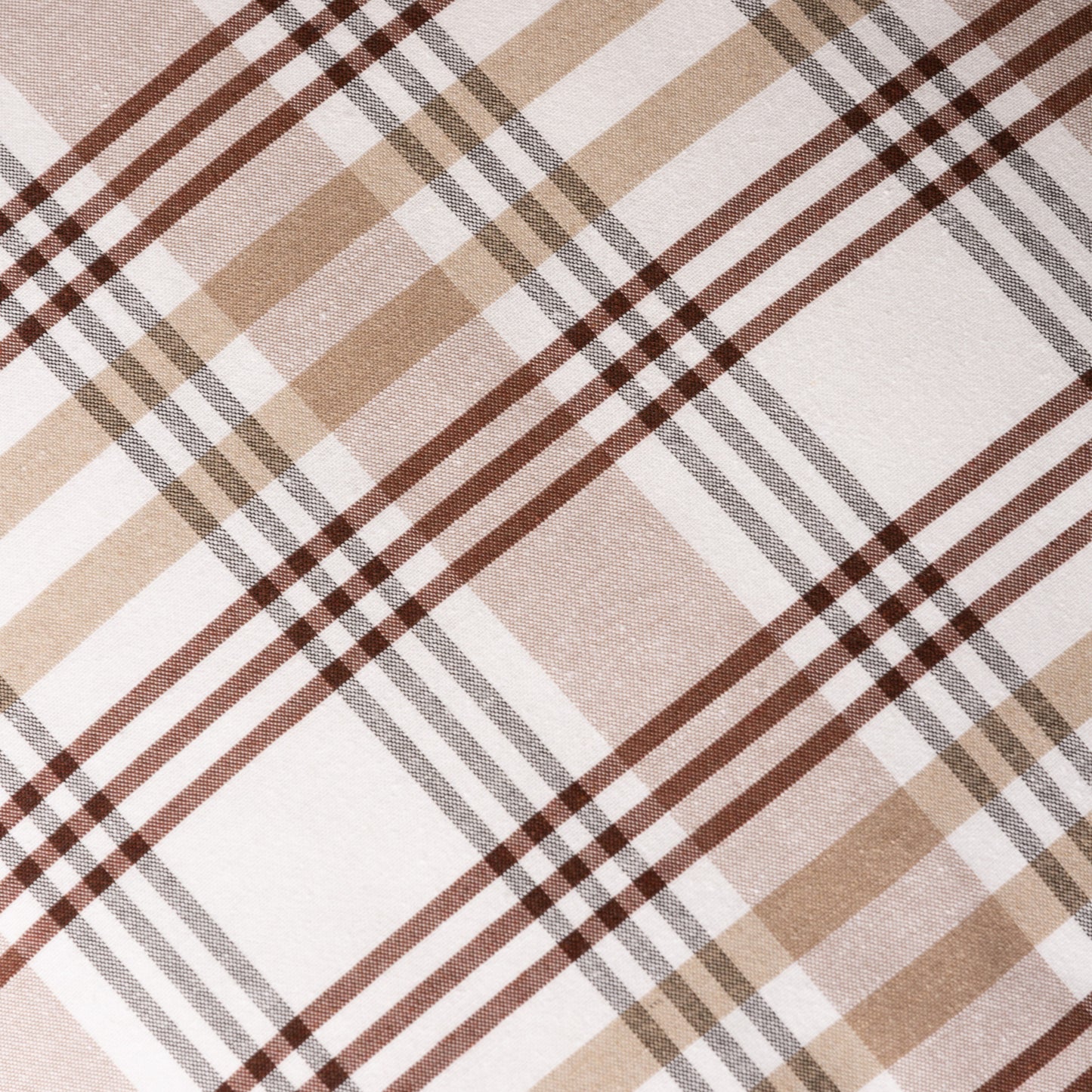 LOT DE 2 HOUSSES DE COUSSIN À CARREAUX