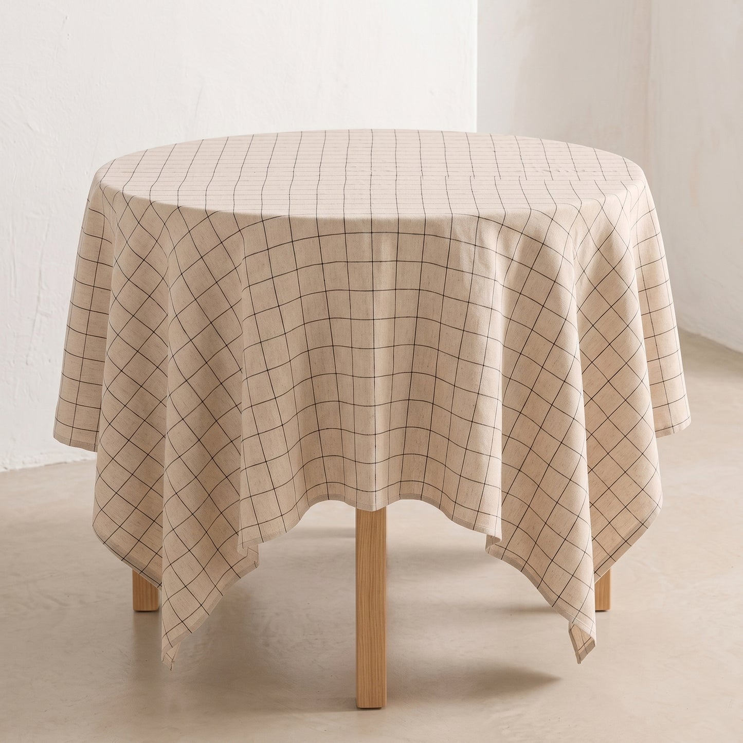 MANTEL REDONDO ANTIMANCHAS CUADROS RELIEVE