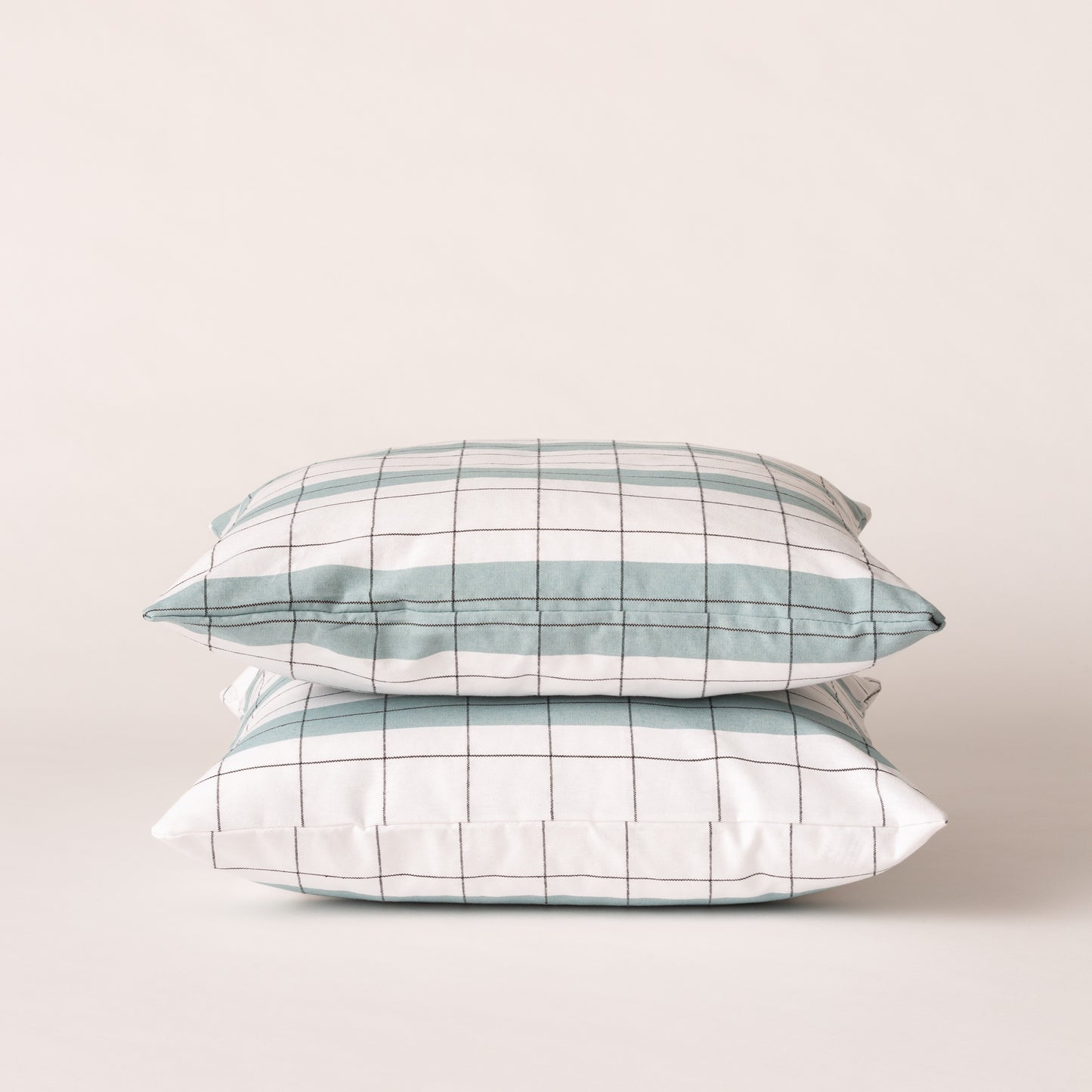 PACK DE 2 HOUSSES DE COUSSIN À CARREAUX EN RELIEF