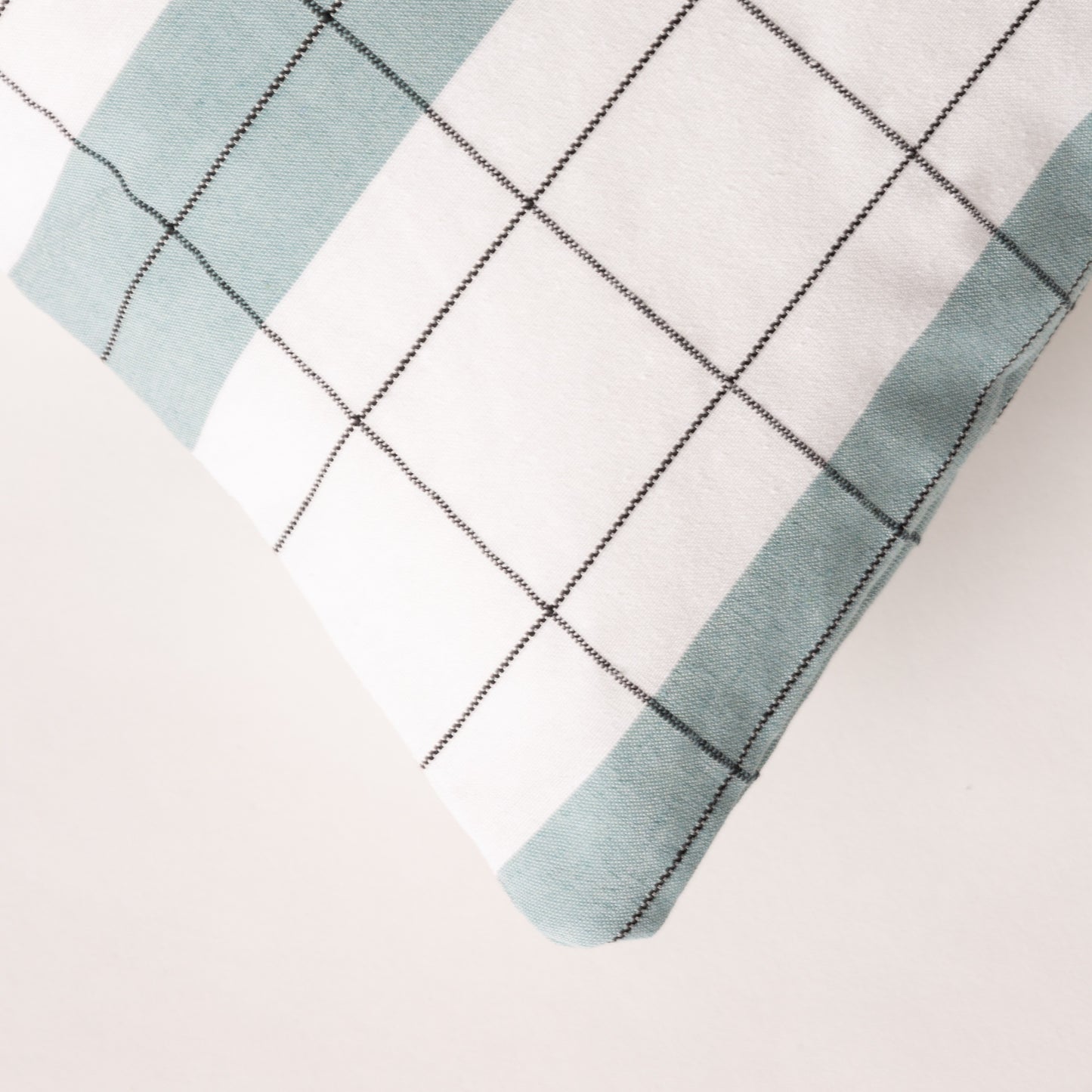 PACK DE 2 HOUSSES DE COUSSIN À CARREAUX EN RELIEF