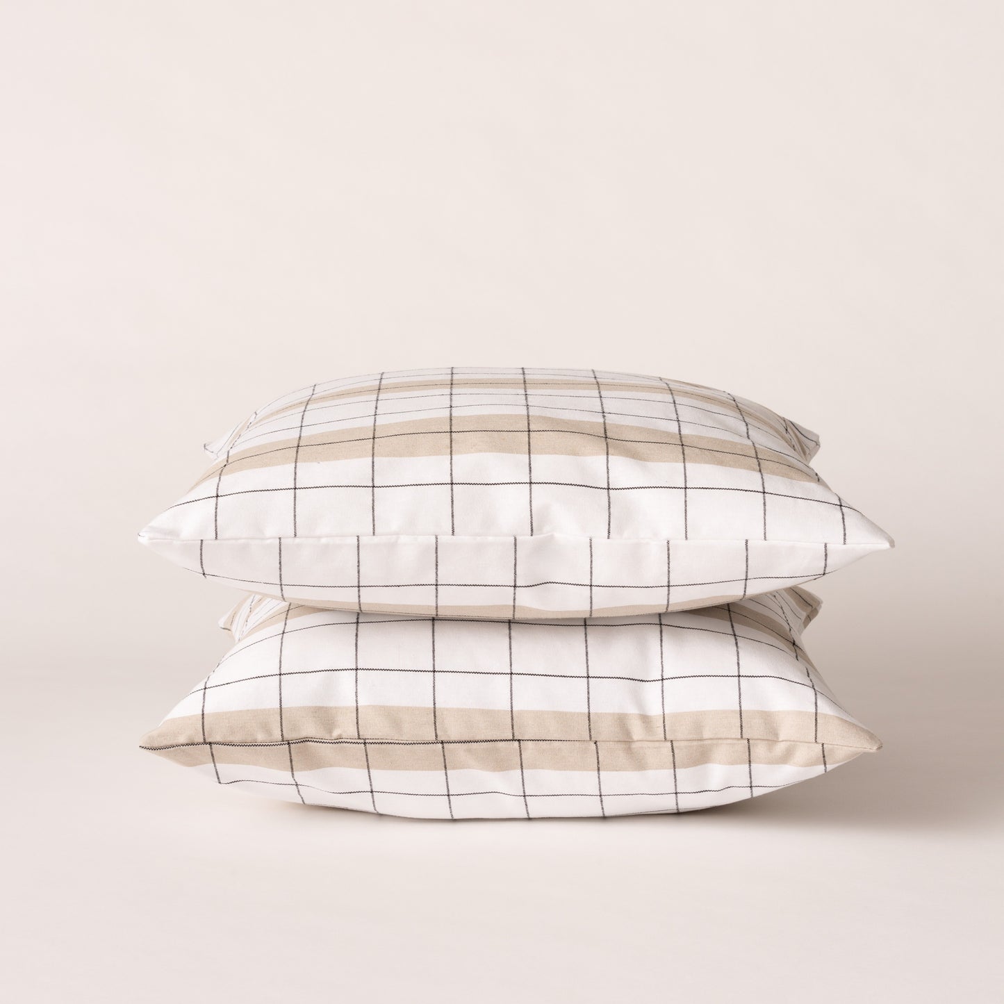 PACK DE 2 HOUSSES DE COUSSIN À CARREAUX EN RELIEF