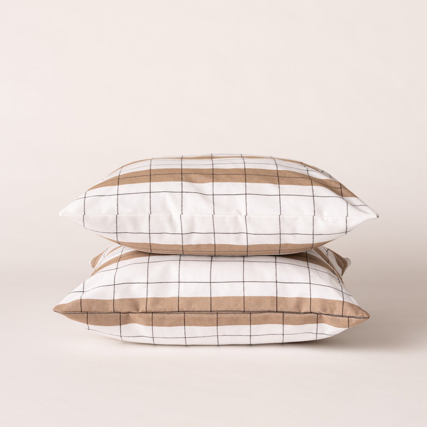 PACK DE 2 HOUSSES DE COUSSIN À CARREAUX EN RELIEF