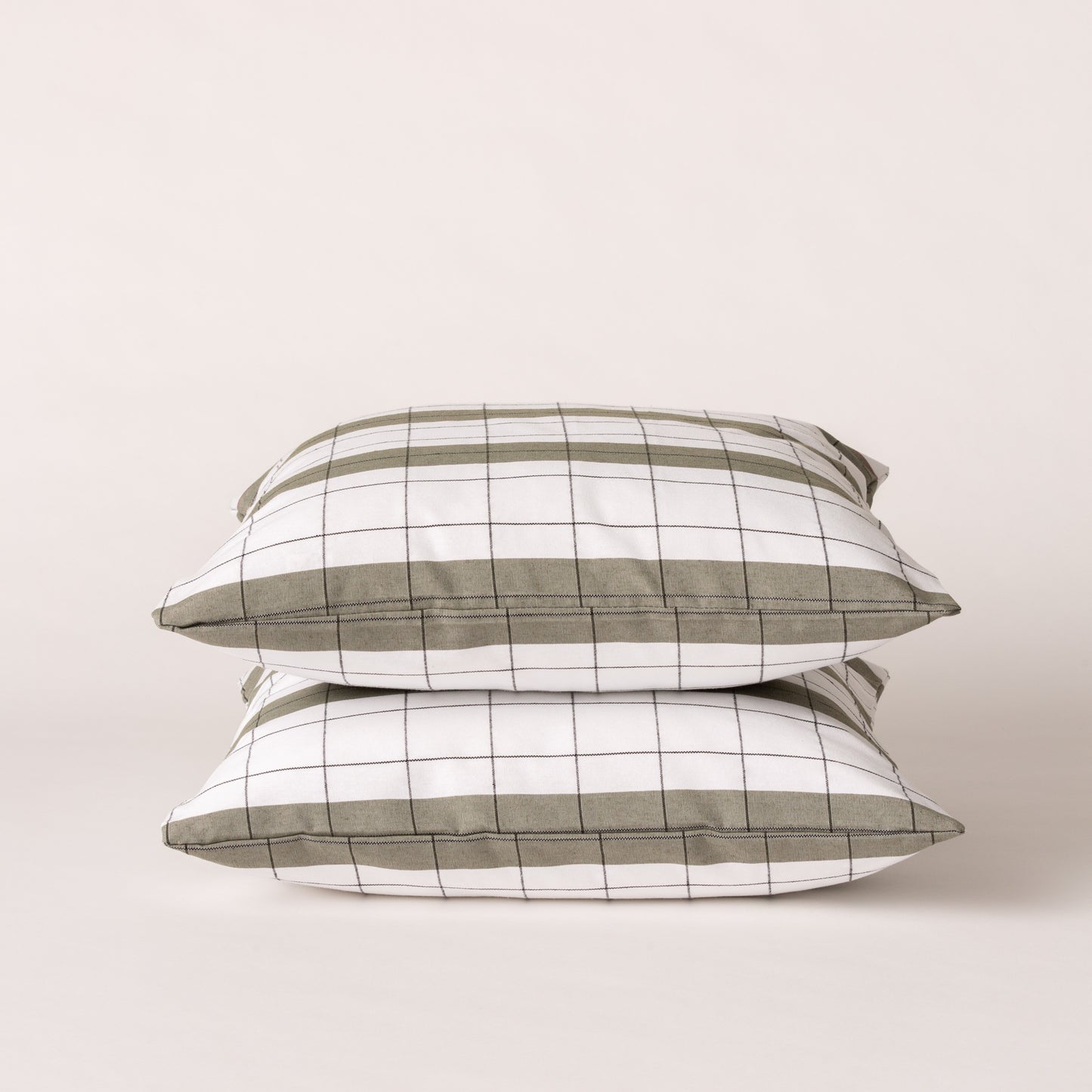PACK DE 2 HOUSSES DE COUSSIN À CARREAUX EN RELIEF