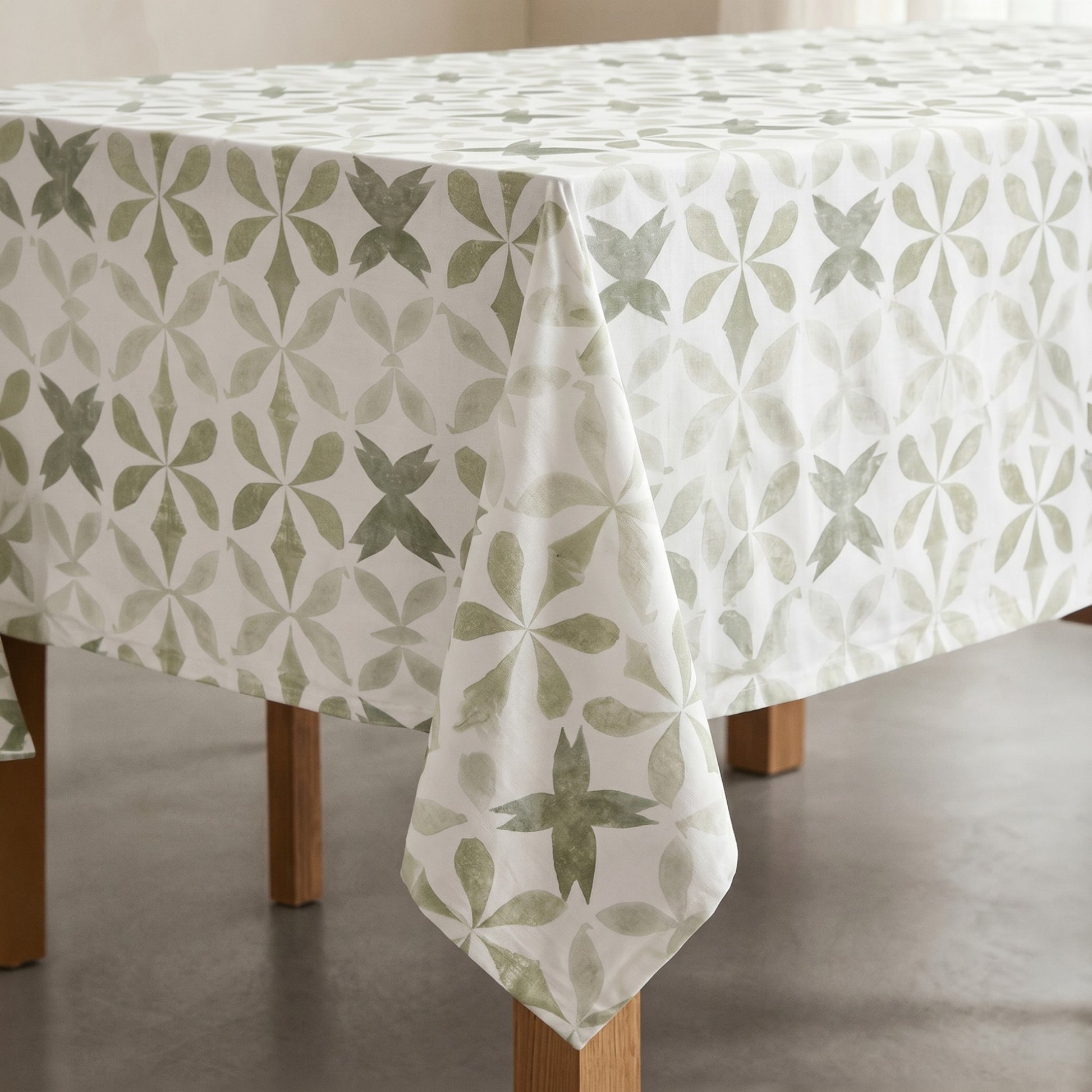 MANTEL REDONDO ANTIMANCHAS CUADROS RELIEVE