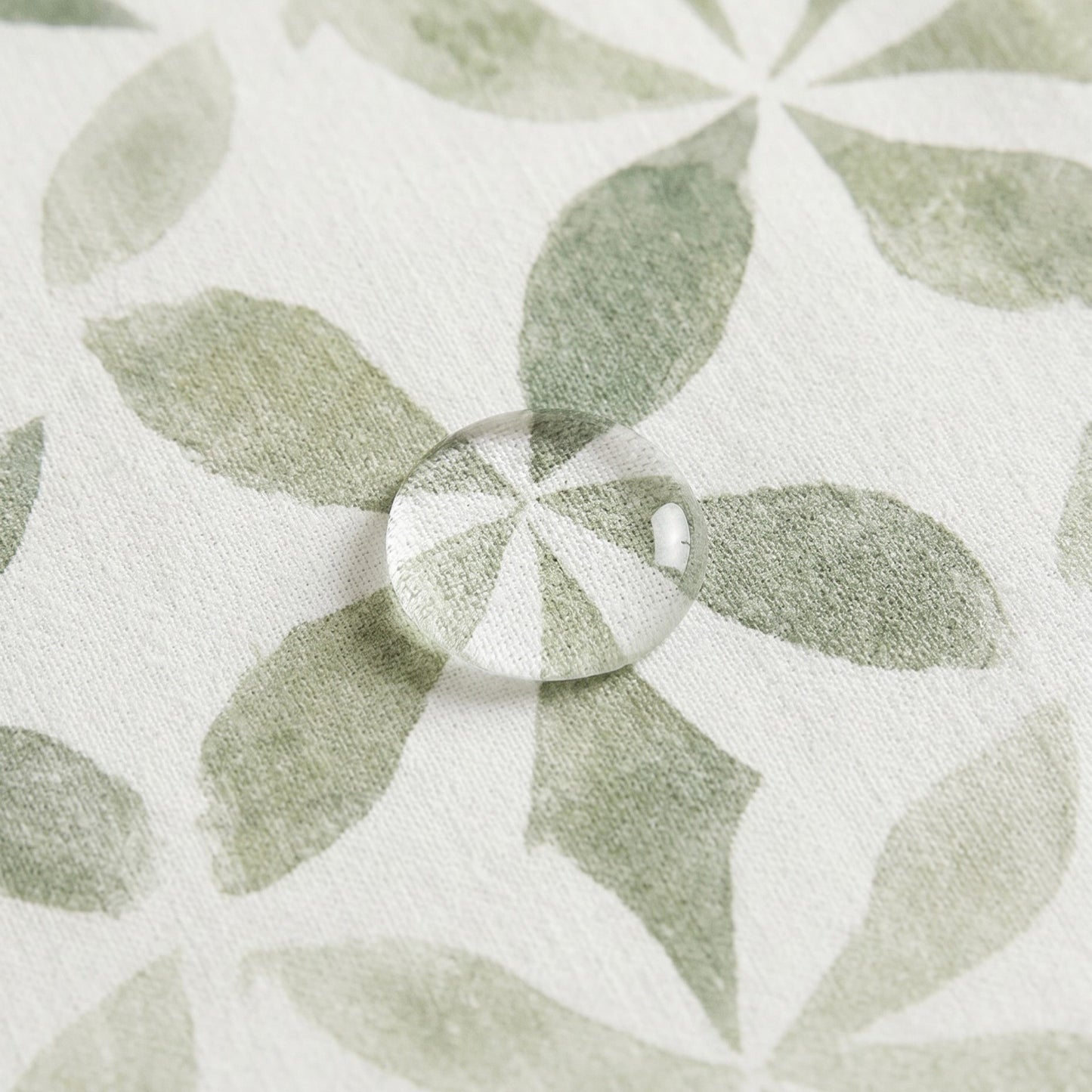MANTEL ESTAMPADO FLORAL ANTIMANCHAS