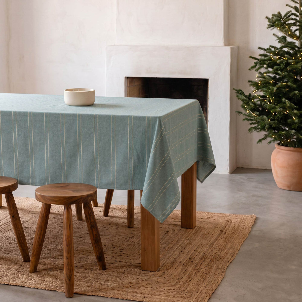 MANTEL NAVIDAD TEJIDO LÍNEAS