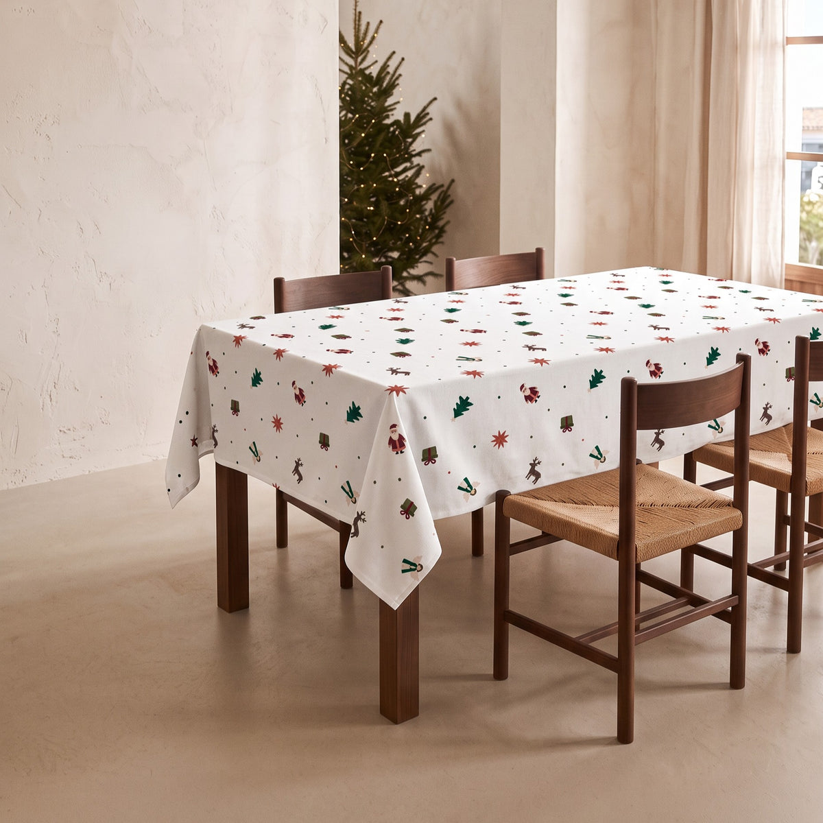 MANTEL ANTIMANCHAS ESTAMPADO NAVIDAD