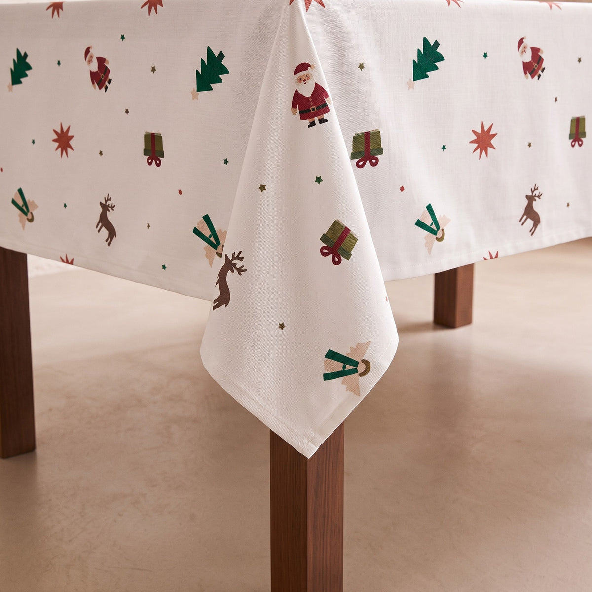 MANTEL ANTIMANCHAS ESTAMPADO NAVIDAD